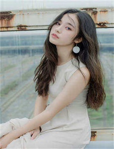 《好朋友的妈妈2019-晚娘2012下》