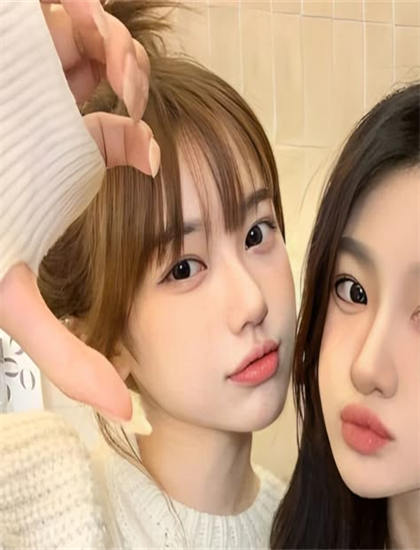 超碰97免费人妻_巴尔干边界电影_风尘女和普通女人的区别